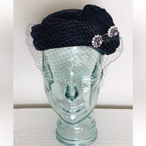 3 Vintage 1940’s pill hats